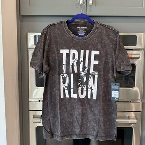 NWT True Religion Men's Gray Graphic T-Shirt